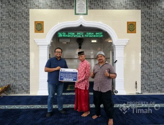 PT TIMAH Serahkan Bantuan untuk Masjid Nurul Fatah di Kabupaten Belitung