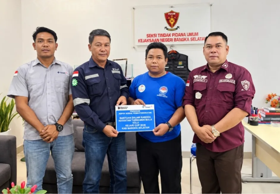 PT TIMAH Dukung Turnamen Voli Kajari Cup-Trans Rias, Dorong Olahraga Desa dan UMKM Bangka Selatan