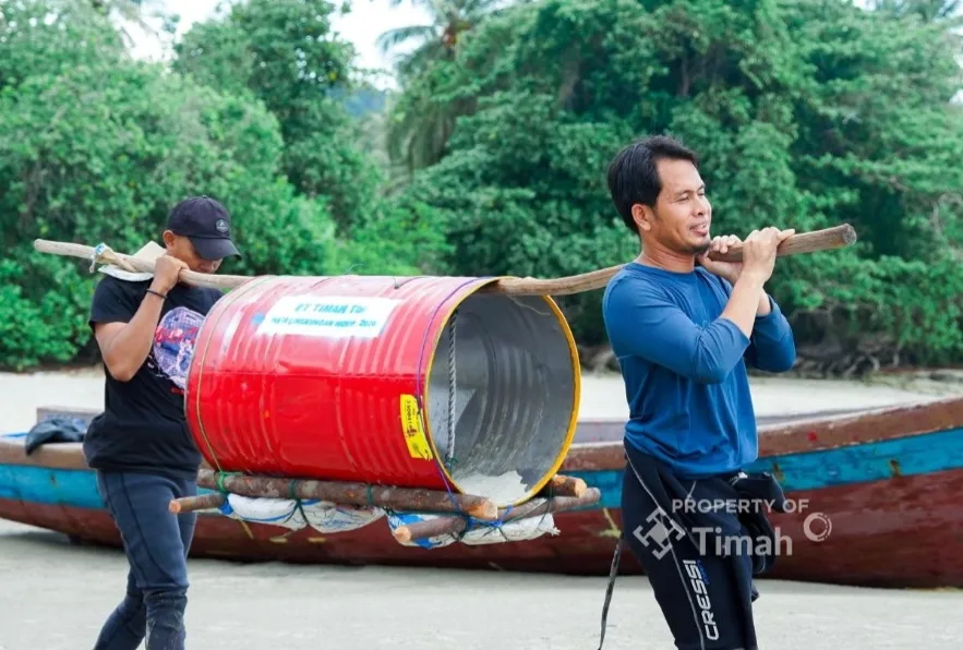 Restocking Cumi Jadi Bagian Rehabilitasi Laut, PT Timah Tebar Ratusan Ribu Anakan Cumi di Perairan Bangka