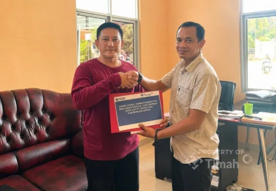 Tugu Mihrab Jadi Ikon Desa Cupat, PT TIMAH Dukung Pengembangan Sarana Publik