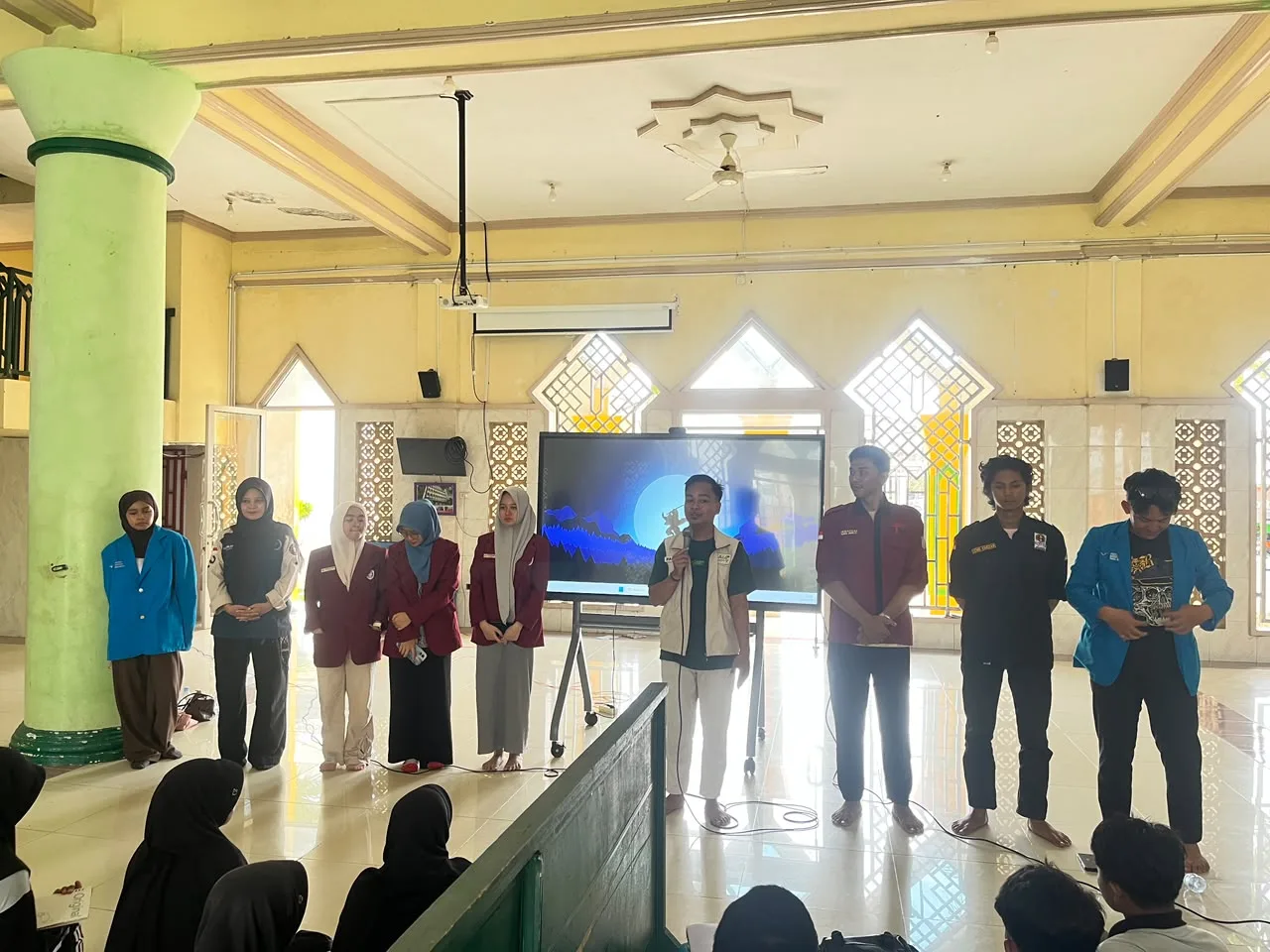 KDMI Babel Kenalkan Dunia Perguruan Tinggi, Hadirkan Mahasiswa Kampus Negeri ke MBIBS Pangkalpinang