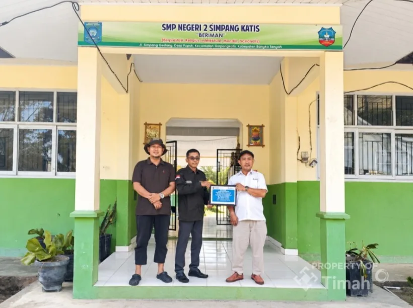 PT TIMAH Bantu Wujudkan Fasilitas Literasi SMPN 2 Simpang Katis