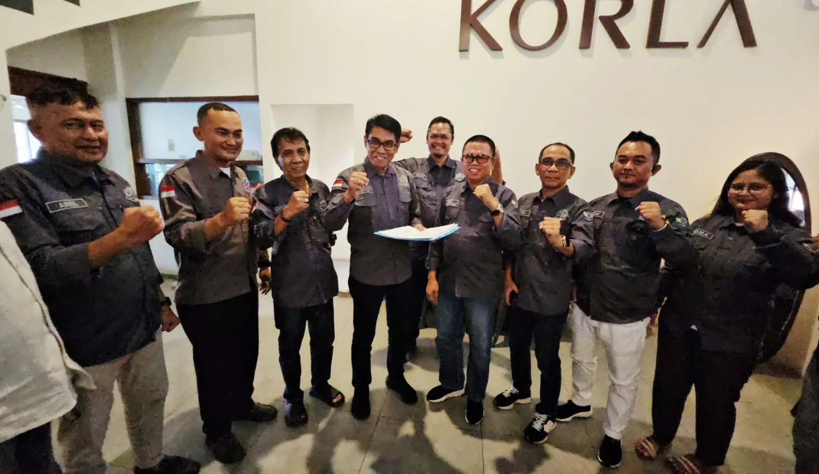 SEMBILAN Jurnalis Kepri Resmi Gabung DPP PJS, Mahmud Marhaba: Fokus Perkuat Kompetensi Wartawan